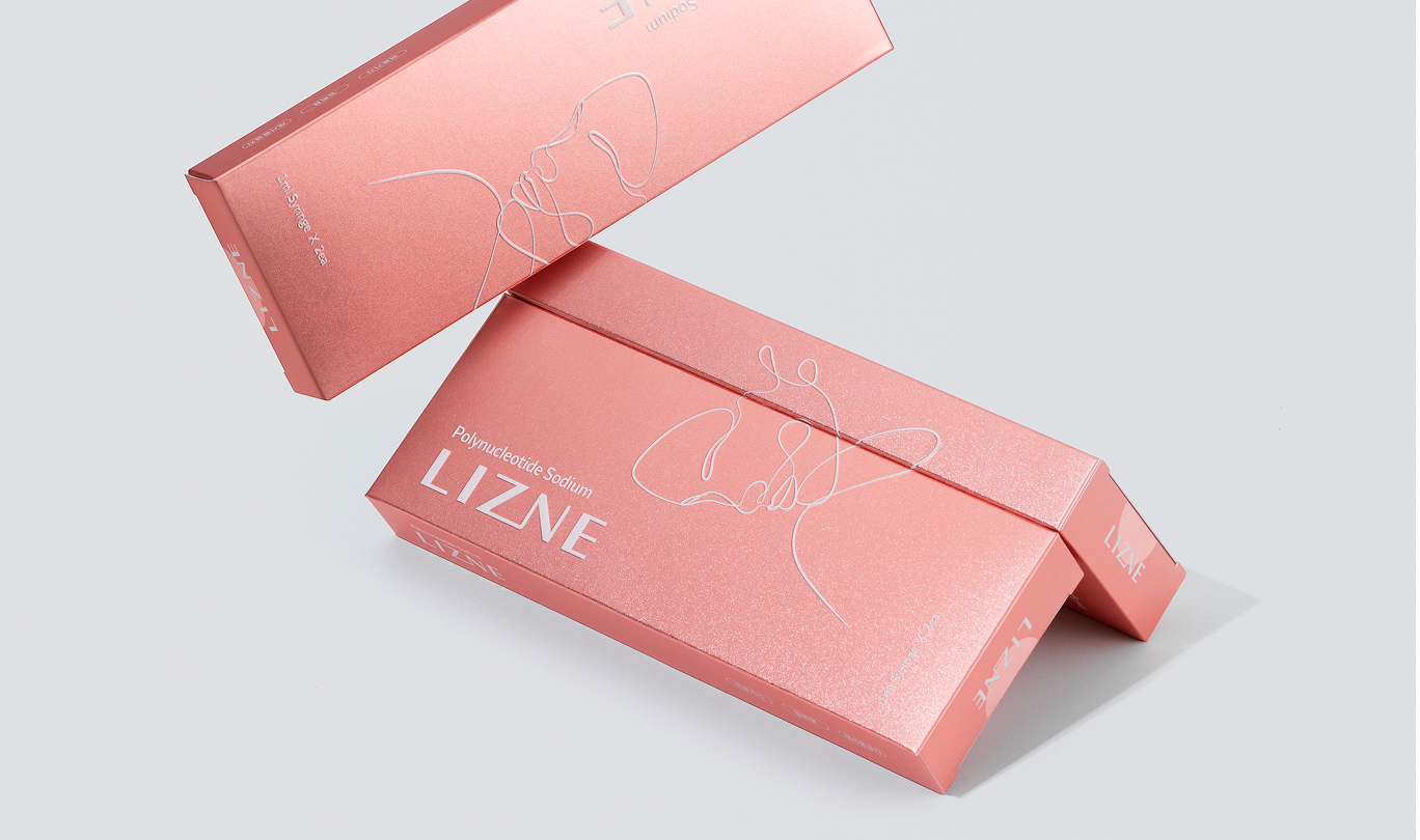 리즈네(LIZNE) 제품 패키지 연출 이미지
