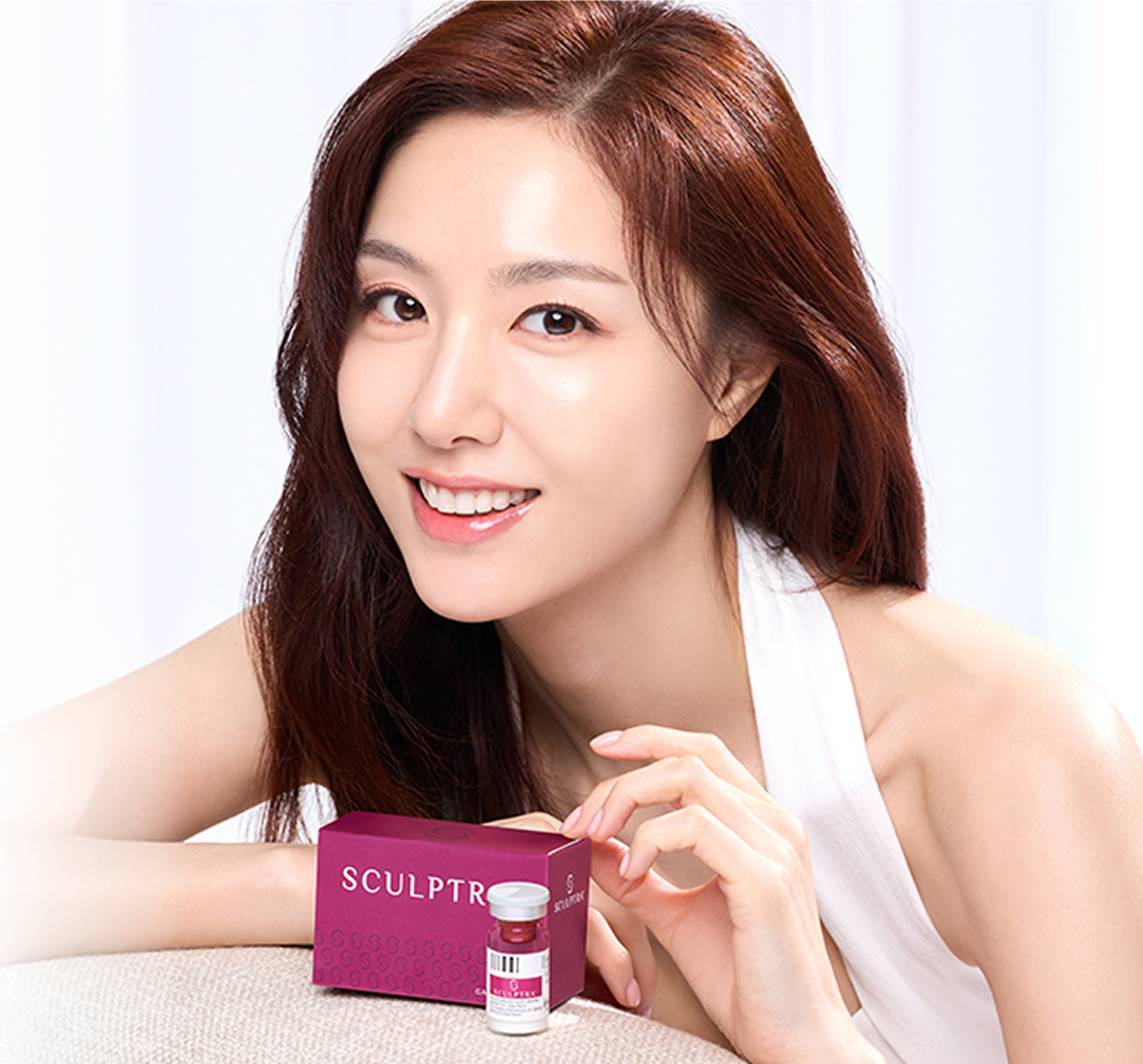 스컬트라(SCULPTRA) 제품과 모델 이미지